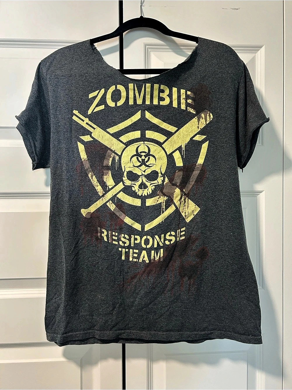 Zombie Response Team Graphic Tee in Gray
